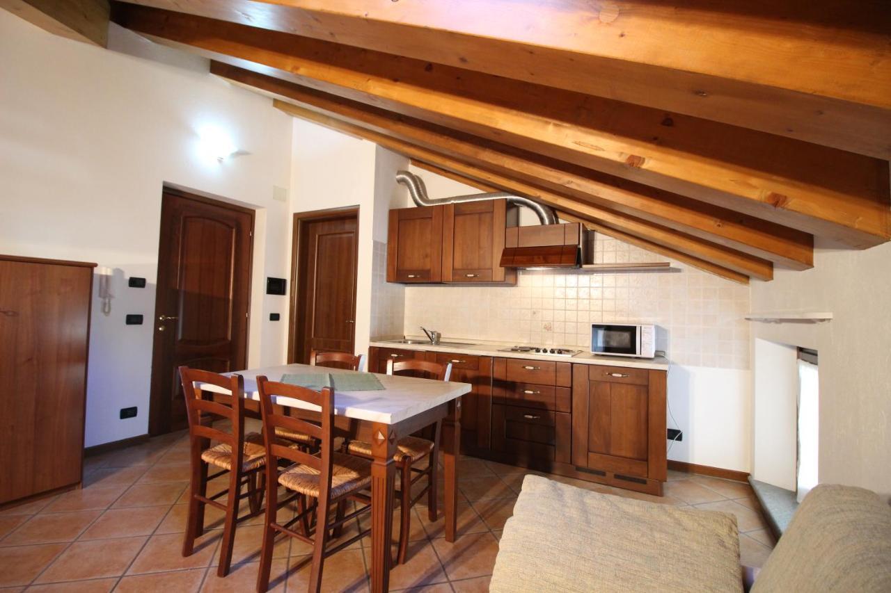 Residence Aquila - Mono Corno Vitello Brusson Extérieur photo